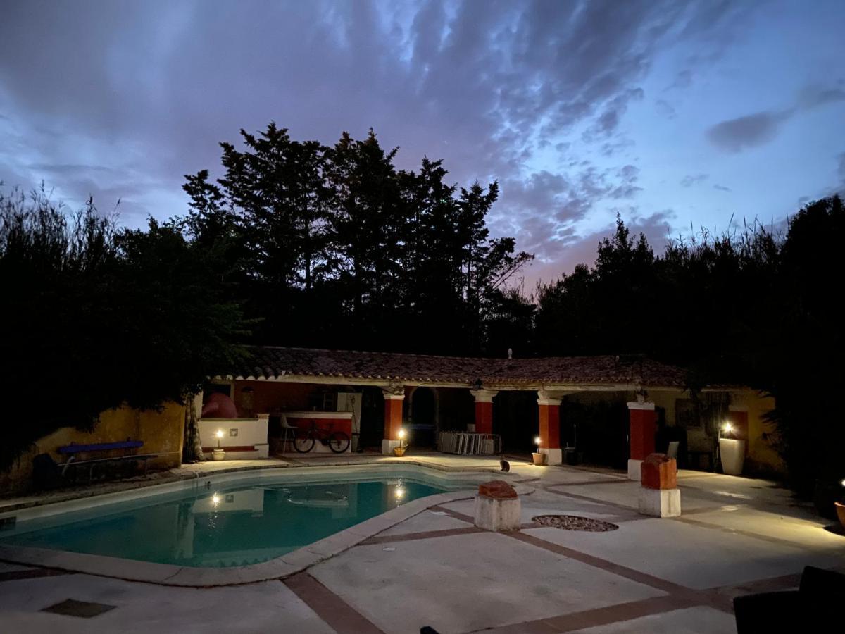 Le Clos De L'Isle Arles Eksteriør bilde